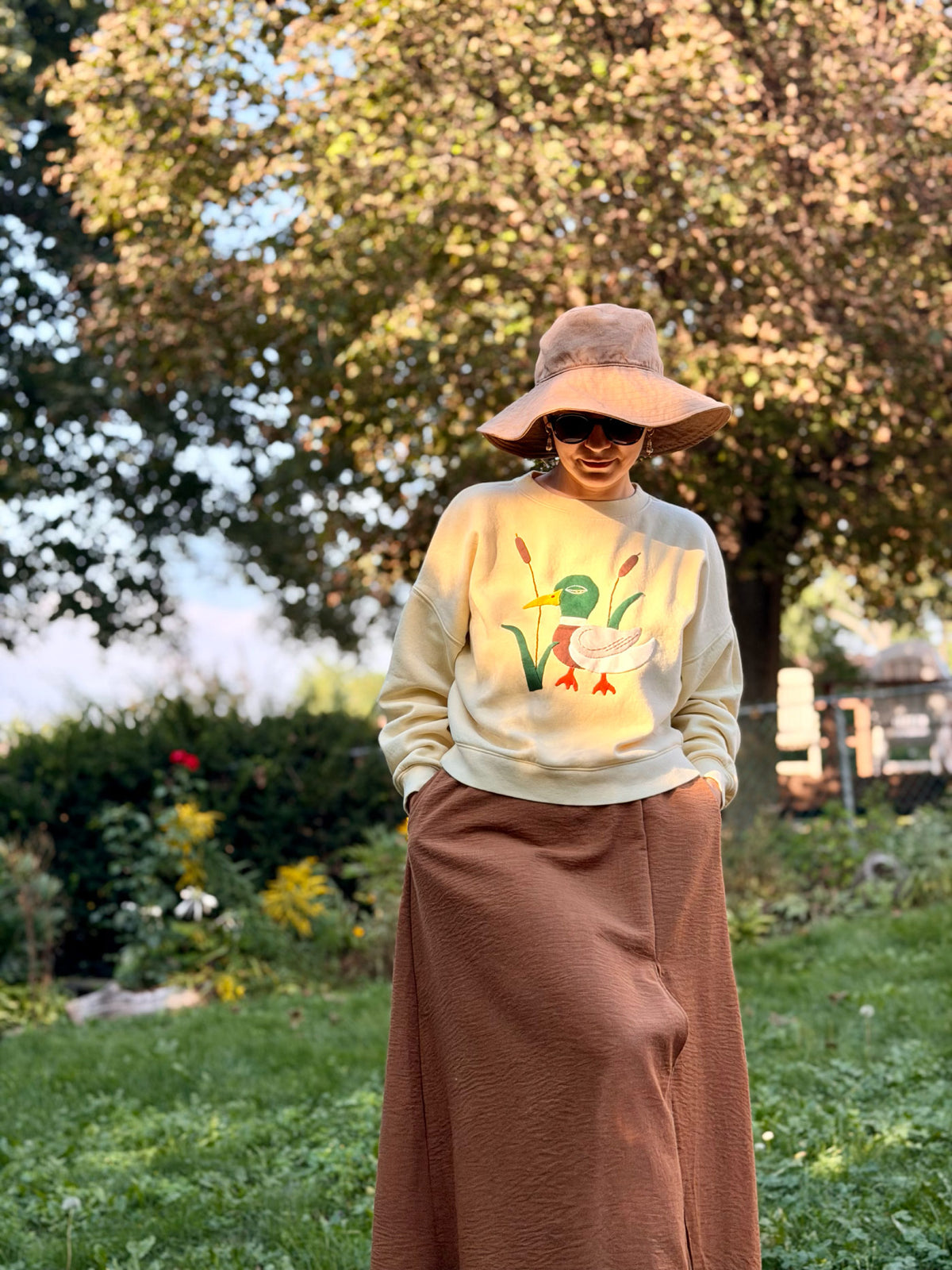 Mr. Mallard Hand Appliqué Sweatshirt – Butter Yellow